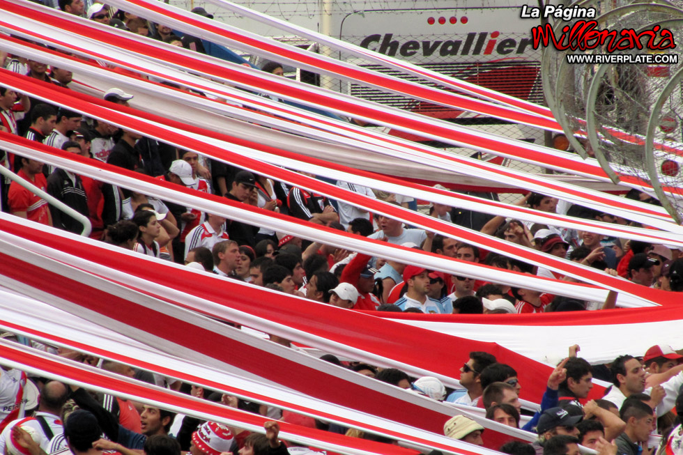 San Lorenzo vs River Plate (AP 2009) 16